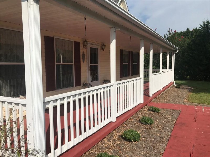 Property image 3 at 108 Winona Way Way, Walhalla, SC 29691