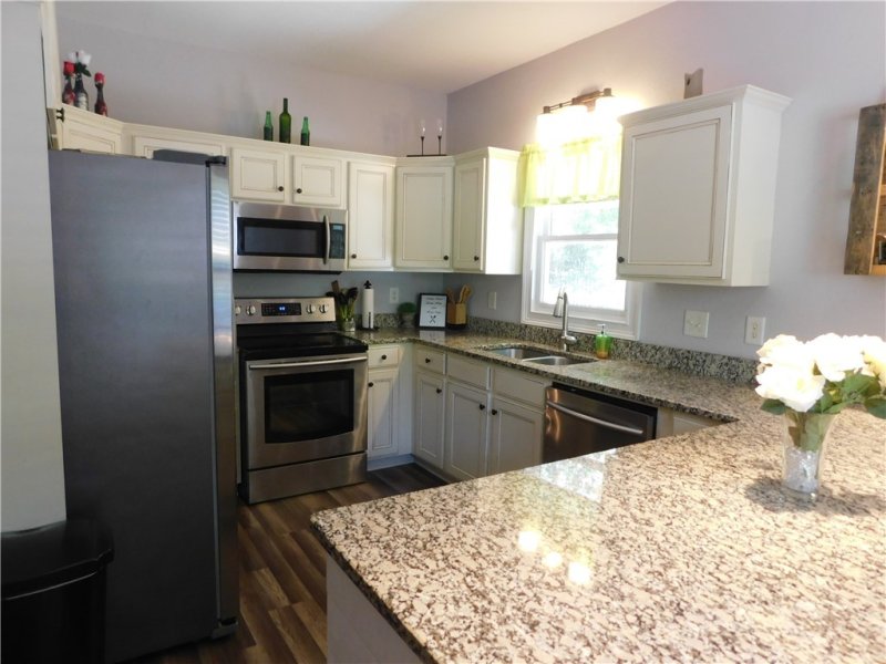 Property image 3 at 181 Arrow Lane, Lavonia, GA 30553