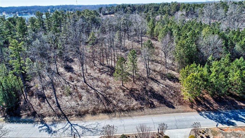 Property image 2 at 116 Abaco Landing, Seneca, SC 29672