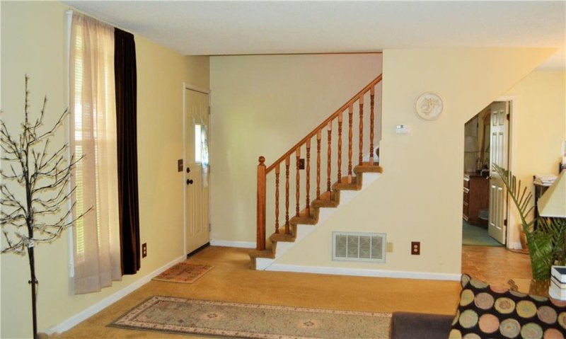 Property image 4 at 119 Franklin Street, Central, SC 29630