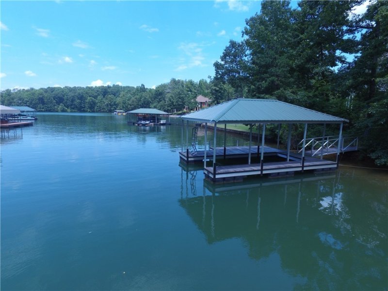 Property image 2 at 220 Long Bay Drive, West Union, SC 29696