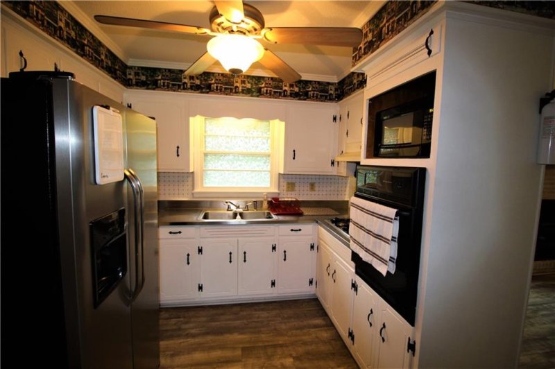 Property image 4 at 5035 Forest Drive, Seneca, SC 29672