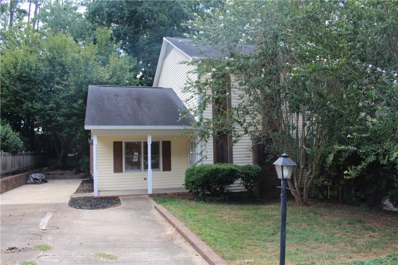 Property image 2 at 12090 Camelia Lane, Seneca, SC 29678