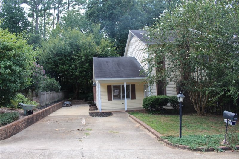 Property image 3 at 12090 Camelia Lane, Seneca, SC 29678