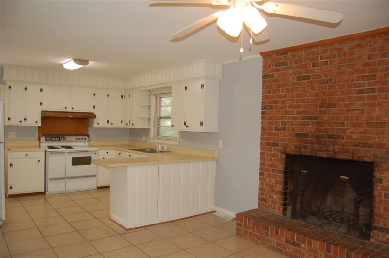 Property image 4 at 2001 Sunset Drive, Seneca, SC 29672