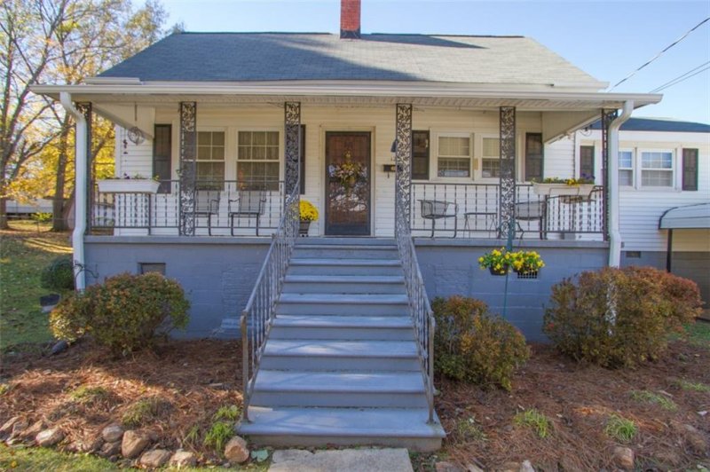 Property image 4 at 12 Lopez Street, Pelzer, SC 29669