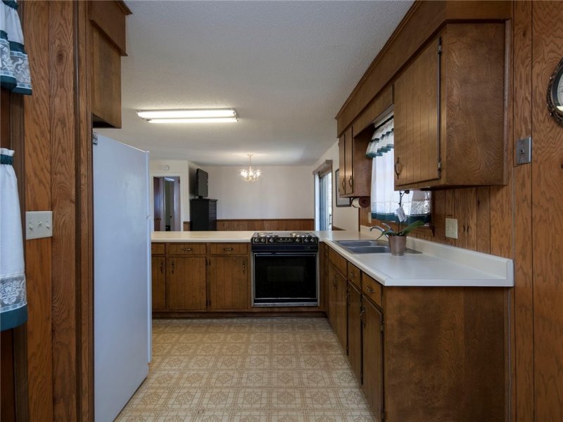 Property image 3 at 4029 Creekside Drive, Seneca, SC 29672