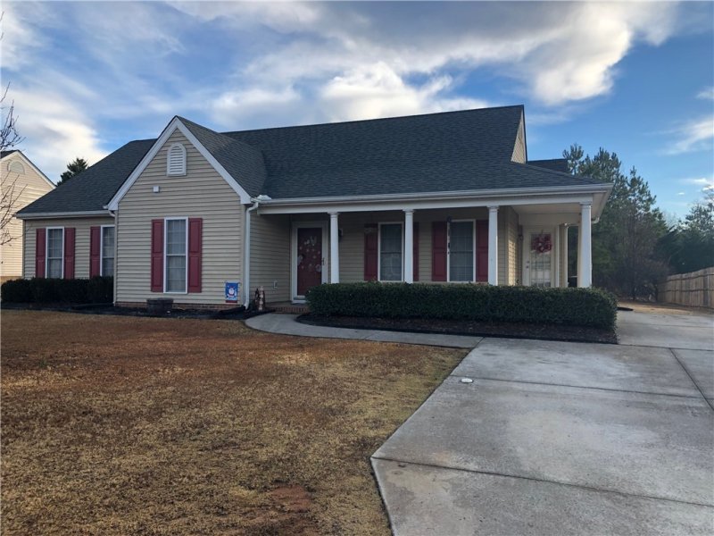 107 Hawk Ridge Drive