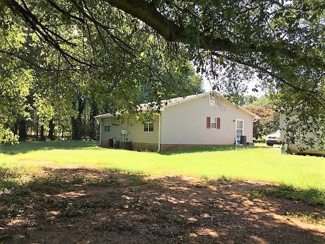Property image 5 at 632 A & B 119 Whitehall Road Avenue, Anderson, SC 29625