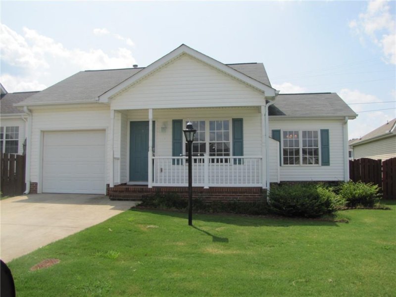 Property image 3 at 110 Waterford Way, Easley, SC 29642