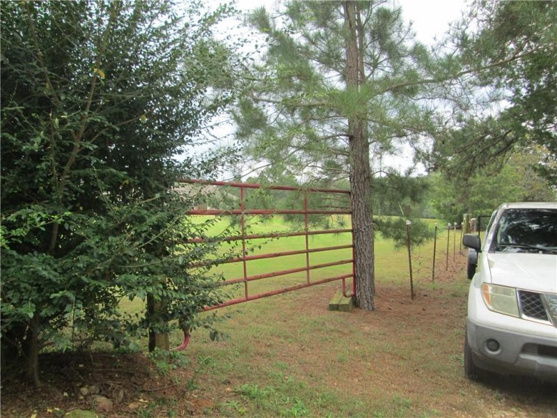 Property image 3 at 113 Marett Road, Westminster, SC 29693
