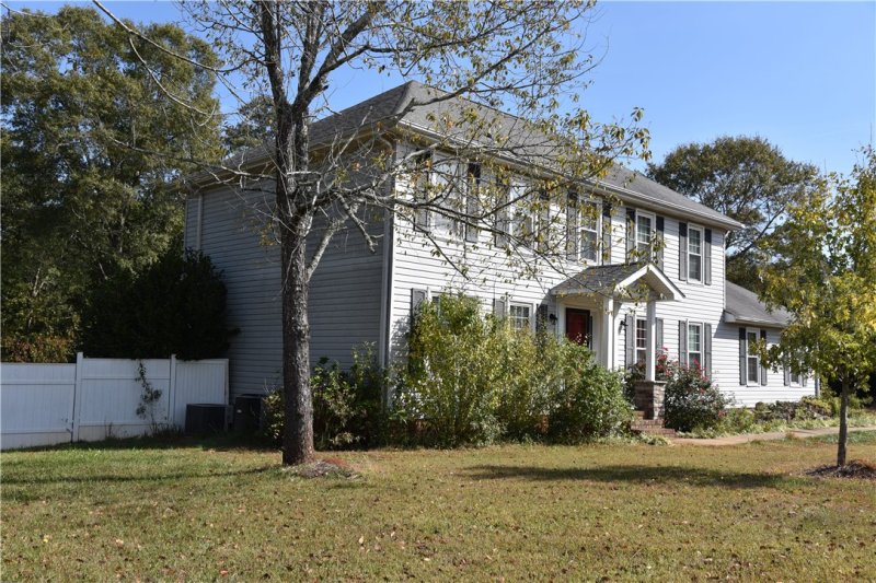 Property image 4 at 612 Walnut Way, Anderson, SC 29626