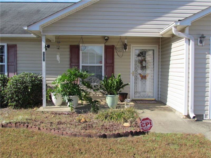 Property image 5 at 107 Sterling Bridge Road, Greenville, SC 29611