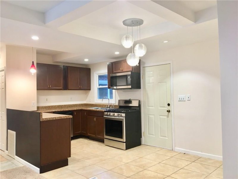 Property image 3 at 305 Dogwood Street, Anderson, SC 29625