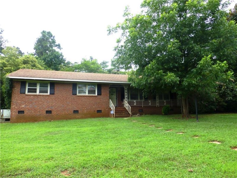 Property image 2 at 108 Leon Drive, Anderson, SC 29621