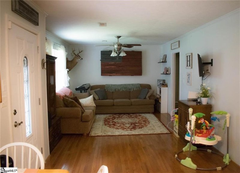 Property image 4 at 500 Chestnut Boulevard, Anderson, SC 29625