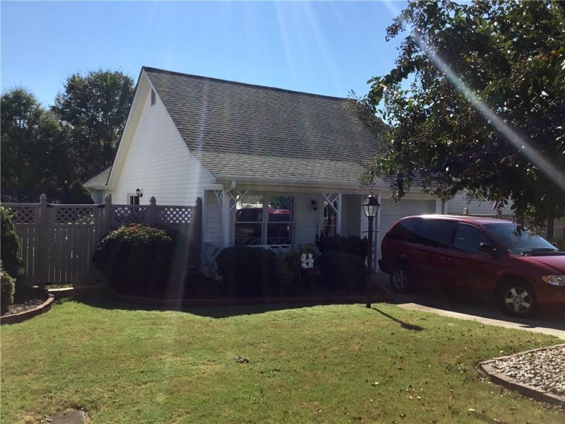 Property image 3 at 106 Brittania Circle, Anderson, SC 29621