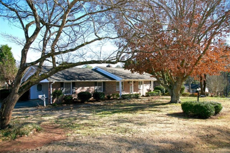 Property image 4 at 2502 Winslow Drive, Anderson, SC 29621