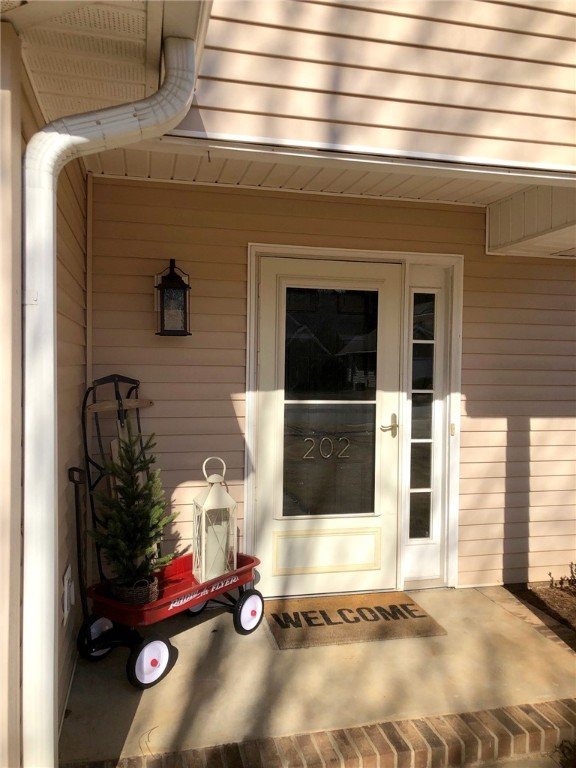 Property image 2 at 202 Grand Oak Circle, Pendleton, SC 29670