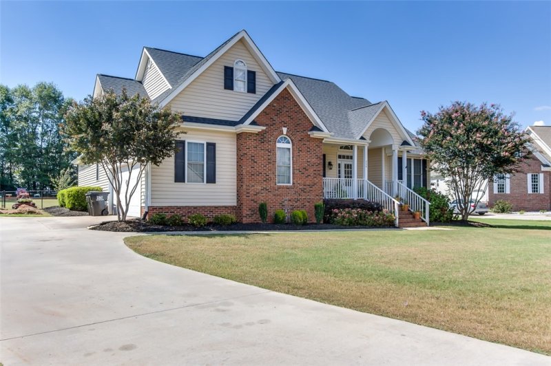 Property image 2 at 204 Spruce Creek, Anderson, SC 29625