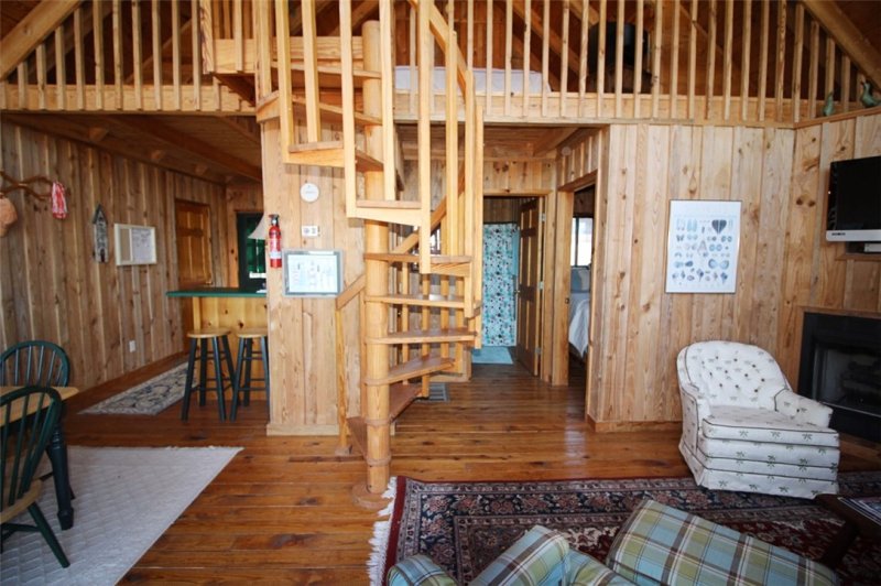 Property image 3 at 2 Kitty Hawk Lane, Six Mile, SC 29682