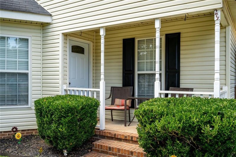 Property image 5 at 105 Brittania Circle, Anderson, SC 29621