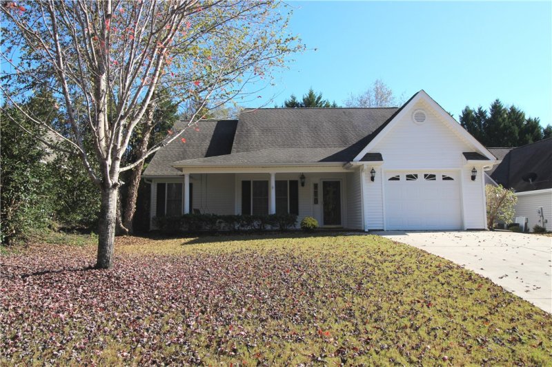 167 Grand Oak Circle