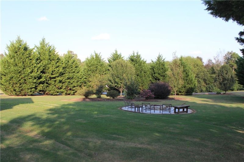 Property image 3 at 304 Mikas Way, Westminster, SC 29693