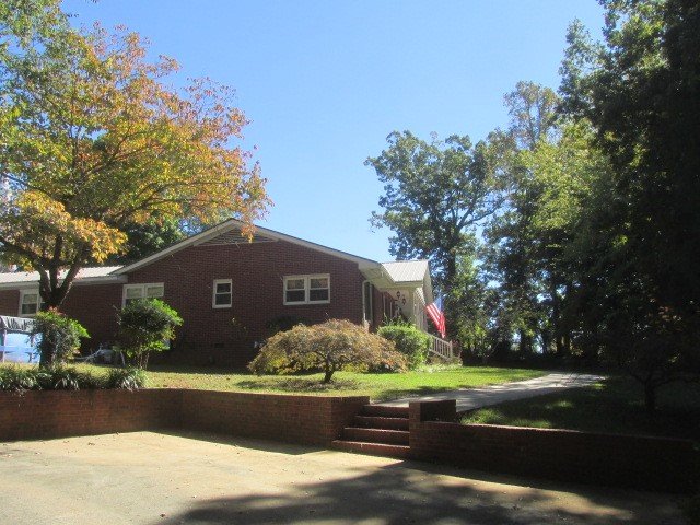 Property image 5 at 102 Kings Road, Anderson, SC 29621