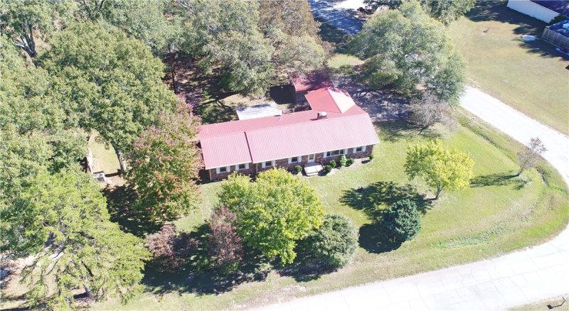 Property image 2 at 106 F Street, Williamston, SC 29697