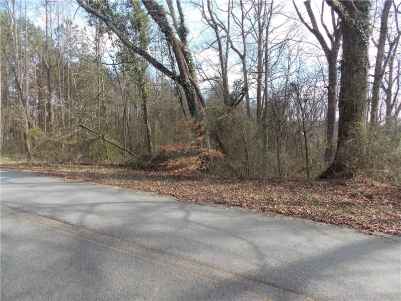 Property image 4 at 104 Shady Lane, Townville, SC 29689