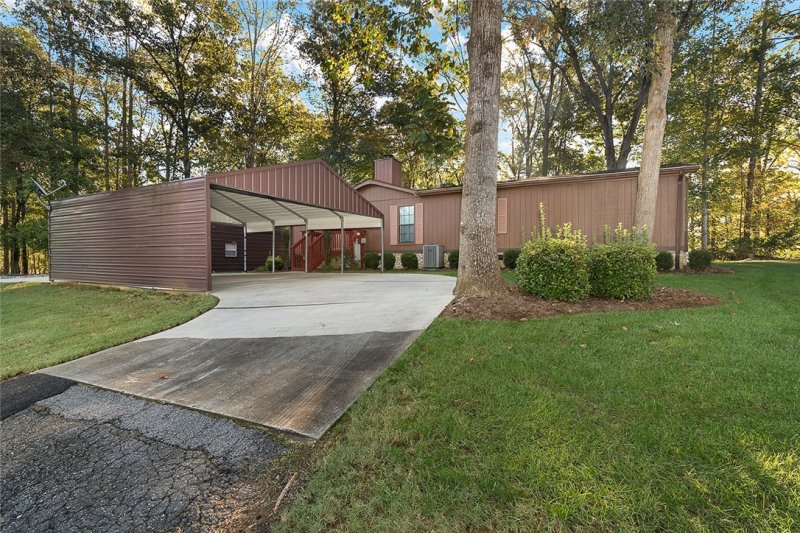 Property image 5 at 209 Clearwater Shores Road, Fair Play, SC 29643