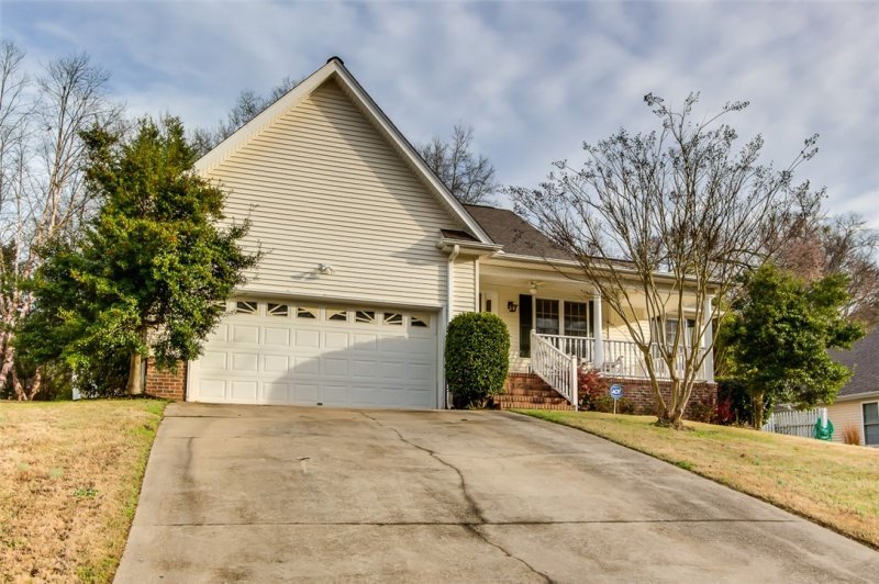 Property image 3 at 119 Grand Oak Circle, Pendleton, SC 29670