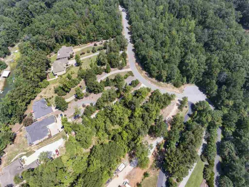 Property image 4 at 142 Friendship Pointe Drive, Seneca, SC 29678