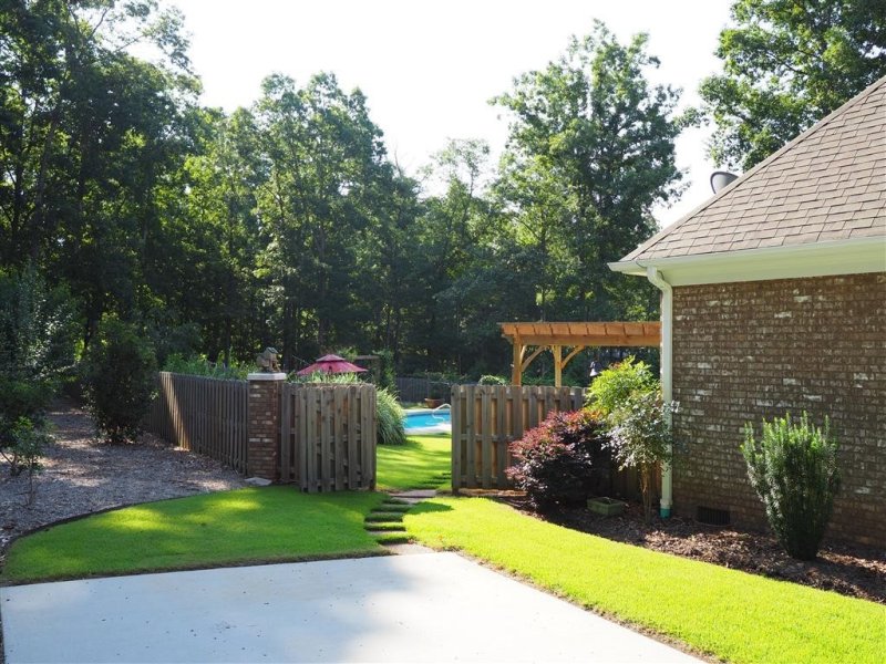 Property image 4 at 1424 Stillwater Drive, Seneca, SC 29672