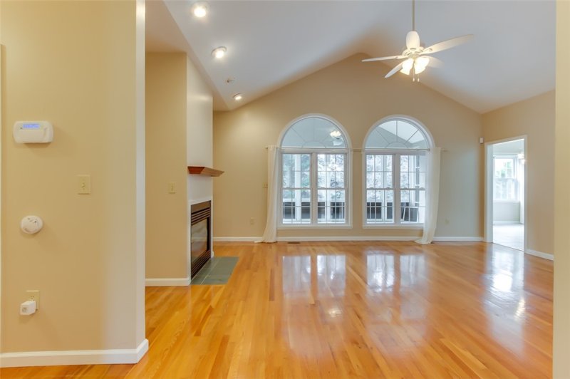 Property image 4 at 15046 Beacon Ridge Drive, Seneca, SC 29678