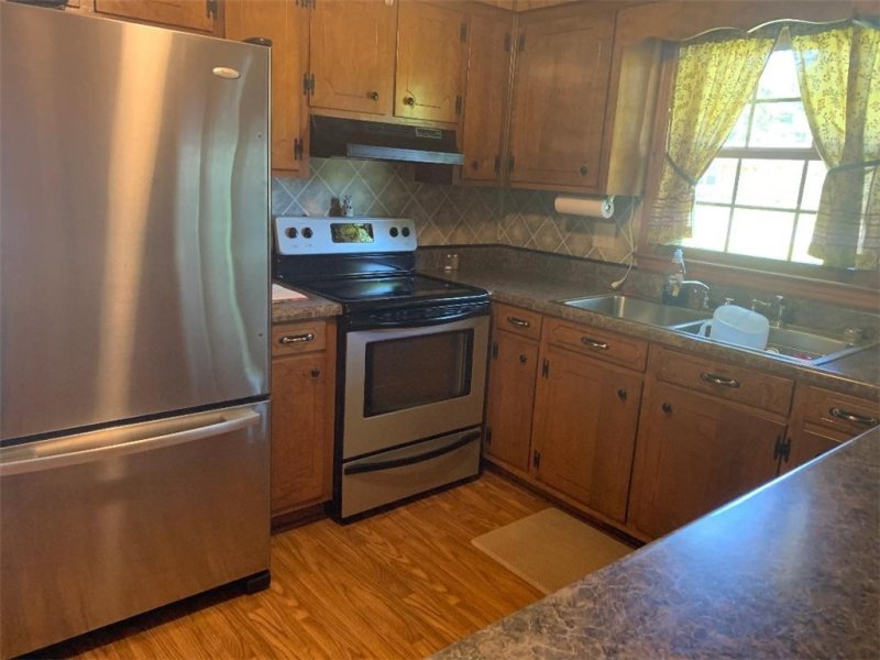 Property image 2 at 1433 Tamassee Drive, Seneca, SC 29672