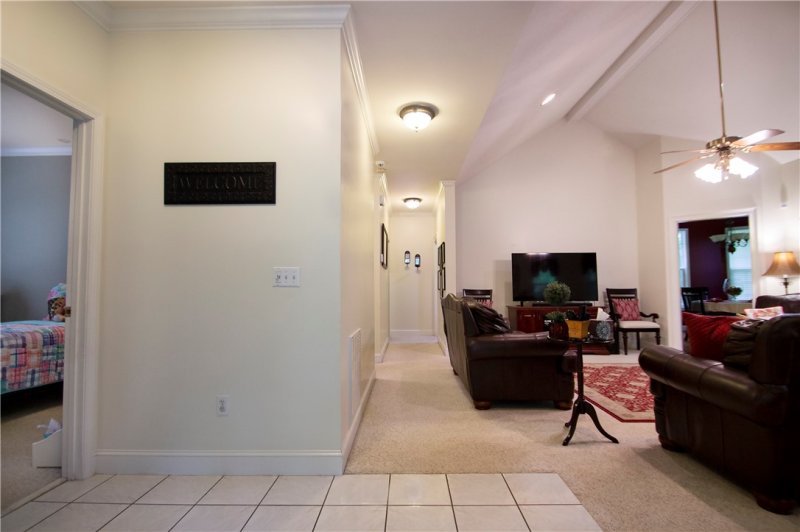 Property image 5 at 18028 Clermont Circle, Seneca, SC 29678