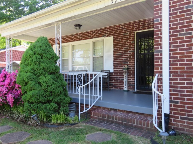 Property image 2 at 3205 Algonquin Avenue, Anderson, SC 29626