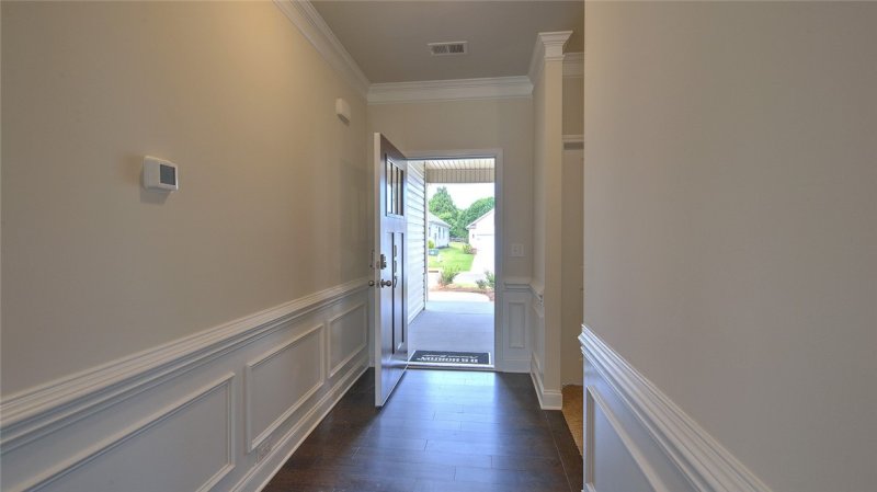 Property image 2 at 112 Rossmoor Court, Anderson, SC 29621