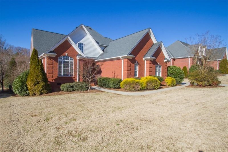 Property image 3 at 107 Cayman Way, Anderson, SC 29621