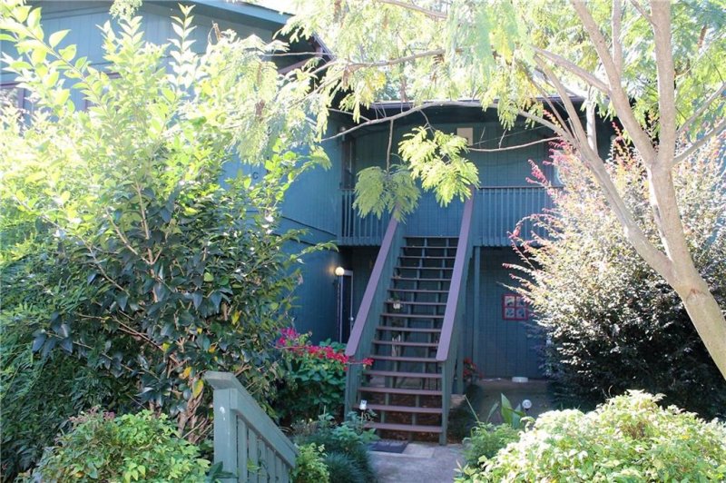 Property image 3 at 18C Hartwell Villas, Anderson, SC 29626