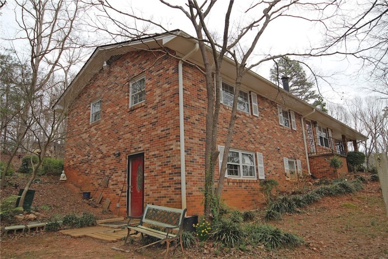 Property image 2 at 203 Teardrop Trail, Seneca, SC 29672