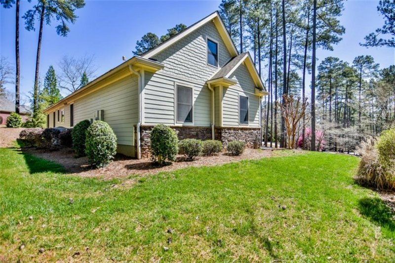 Property image 3 at 705 Island Pine Drive, Seneca, SC 29672