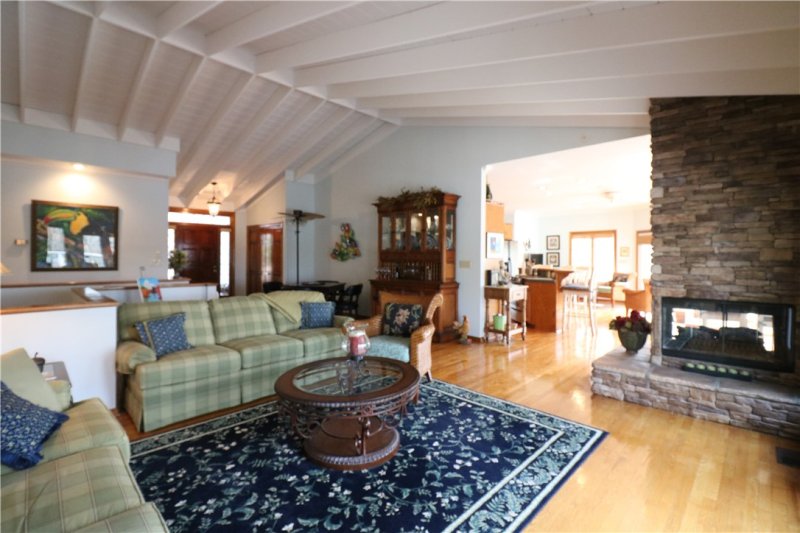 Property image 4 at 230 Royal Oaks Drive Drive, Anderson, SC 29625