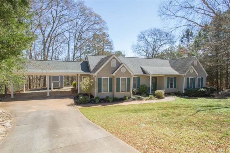 Property image 3 at 909 Pine Top Circle, Anderson, SC 29626