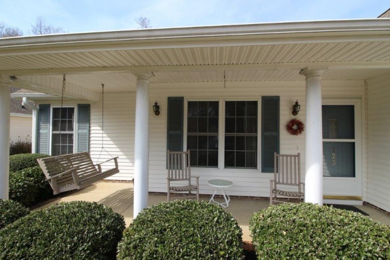Property image 3 at 123 Grand Oak Circle, Pendleton, SC 29670
