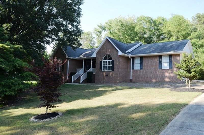 Property image 2 at 413 Arbor Way, Seneca, SC 29672