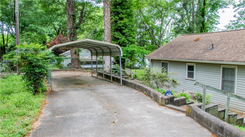 Property image 3 at 340 Johnson Avenue, Anderson, SC 29621