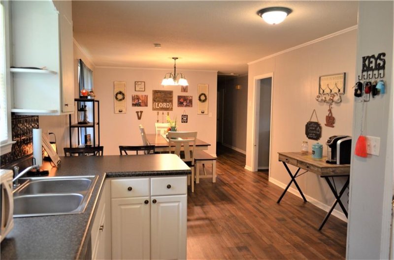 Property image 4 at 618 Choctaw Street, Anderson, SC 29626